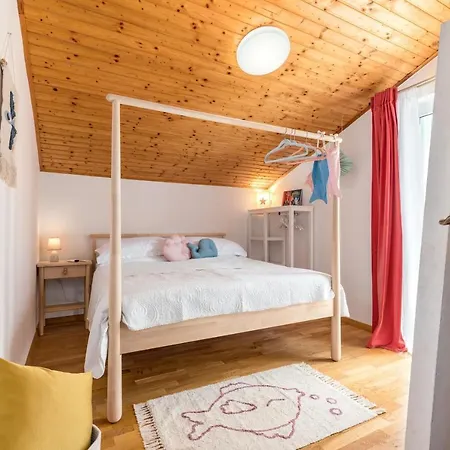 Kuca Za Odmor Josephine - Linardici, Krk Villa Linardići