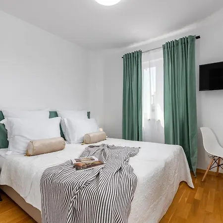 Kuca Za Odmor Josephine - Linardici, Krk Linardići
